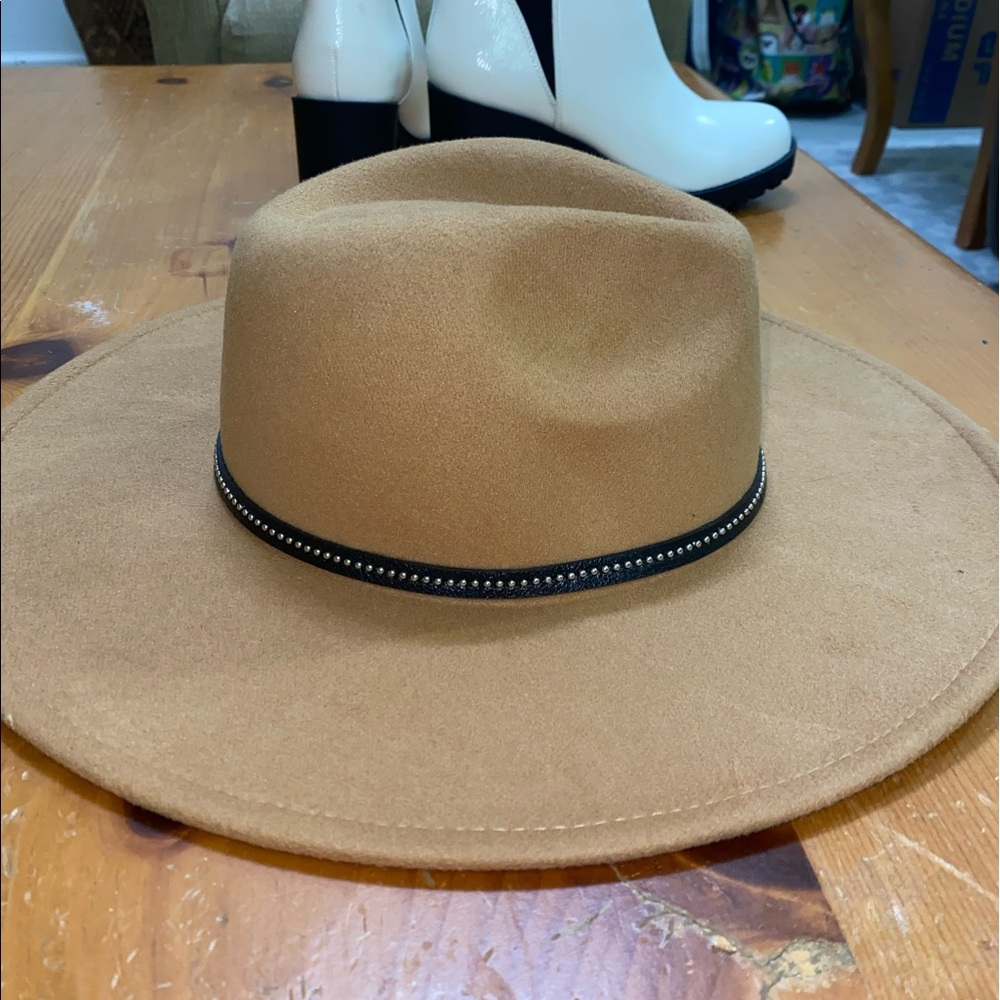 Lulus hat - Picture 2 of 3